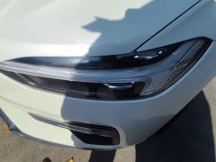 Volvo XC60 B5 AWD Smart Remote Luxury Edition - photo 4