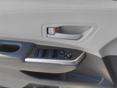 Toyota Sienna Dual-Engine 2.5L Comfort Edition - ფოტო 13
