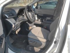 Toyota Sienna Dual-Engine 2.5L Comfort Edition - ფოტო 14