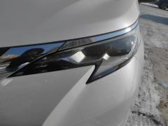 Toyota Sienna Dual-Engine 2.5L Comfort Edition - ფოტო 4