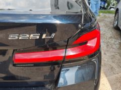 BMW 5 Series 525Li M Sport Package - фото 5