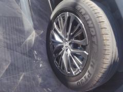 Toyota Wildlander 2.5L AWDLuxuryPLUS Edition - photo 6
