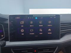 Volkswagen Jetta 300TSI Edition - ფოტო 17