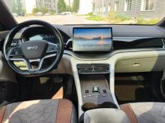BYD Song PLUS DM-i 1.5L 112km Prestigious Edition - ფოტო 16