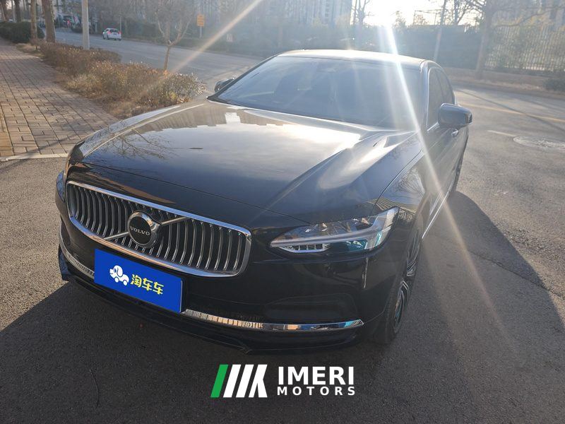 Volvo S90 B5 Smart Luxury Edition