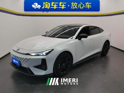 2024 Changan UNI-V 1.5T Premium - автомобиль из Китая