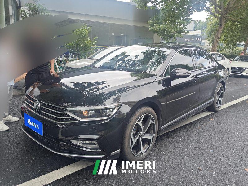 Volkswagen Magotan 2 Million Edition 330TSI Leading Edition