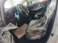 Honda Elysion e:HEV 2.0L Luxury Edition - photo 8