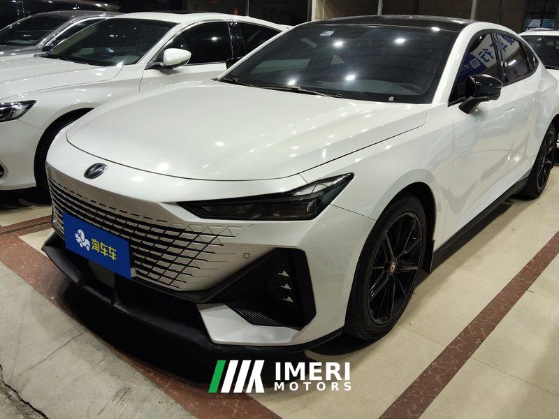 Changan UNI-V 1.5T Premium Version - car from China