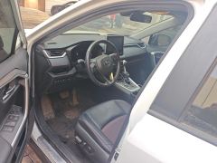 Toyota RAV4 Dual-Engine E RAV4 E 2.5L 2WDPro - ფოტო 14