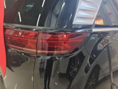 Denza D9 DM-i 1.5T 190km AWD Version 7 - ფოტო 5