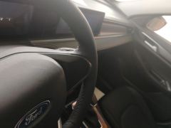 Ford Escort 1.5L Edition - photo 17