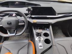 Changan UNI-V 1.5T Premium - ფოტო 16