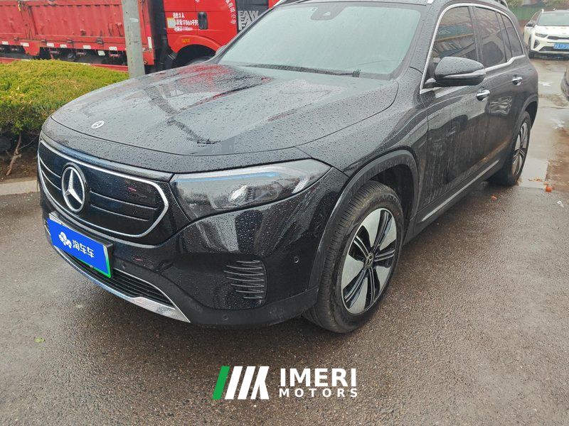 Mercedes-Benz EQB 260