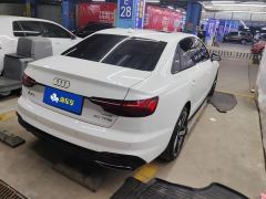 Audi A4L 40 TFSI Luxury Dynamic - photo 2