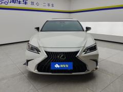 Lexus ES 200 Excellence Edition - фото 3