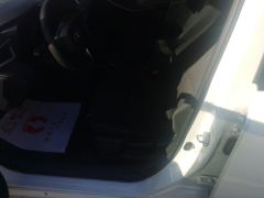 Toyota Corolla Dual-Engine 1.8L Pioneer Edition - photo 14