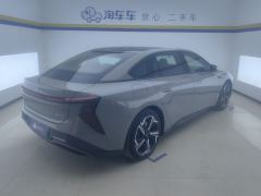 Hongqi EH7 760km AWD 760 Pro - ფოტო 2