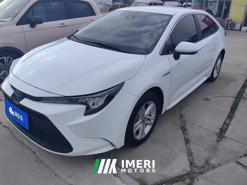 Toyota Levin Dual-Engine 1.8L Leading Edition - автомобиль из Китая