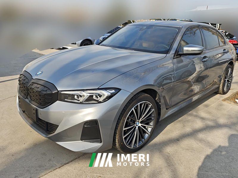 BMW i3 eDrive 35 L - car from China