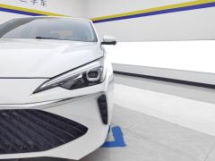 Roewe MG i5 1.5L CVT Prestige - photo 4