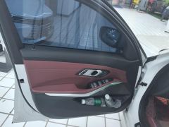 BMW 3 Series 325Li M Sport Package - ფოტო 12