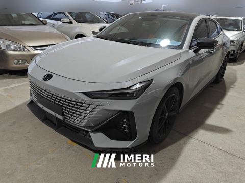 2022 Changan UNI-V 1.5T Premium Version - car from China
