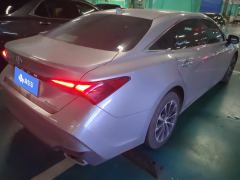 Toyota Avalon 2.0L CVT Luxury Edition - фото 2