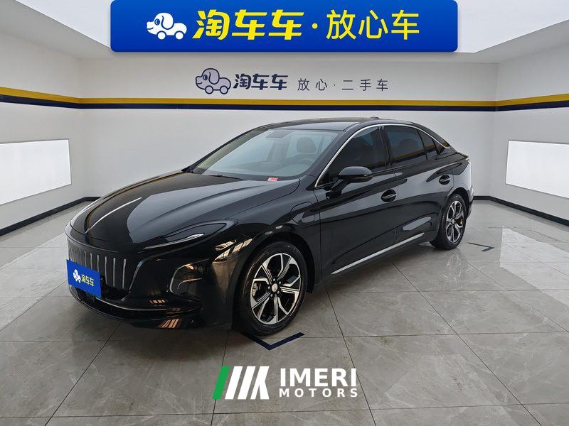 FAW E-QM5 431km Edition 5 - автомобиль из Китая