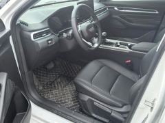 Geely Emgrand Passage 4 1.5L CVT Prestige - ფოტო 14