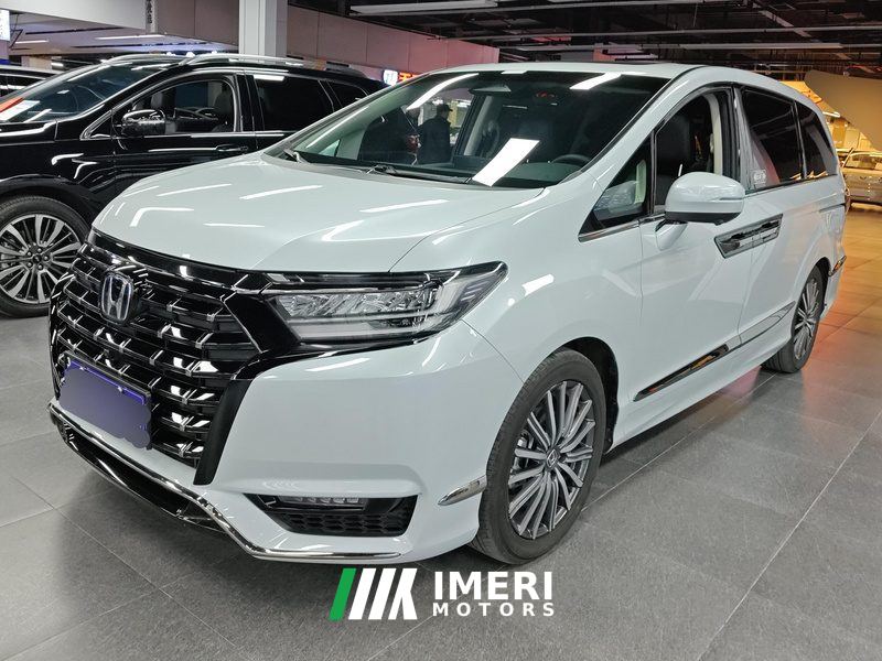 Honda Elysion e:HEV 2.0L Luxury Edition - car from China