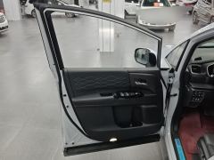 Honda Elysion e:HEV 2.0L Luxury Edition - photo 12
