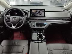 Honda Elysion e:HEV 2.0L Luxury Edition - photo 16