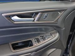 Ford Edge PLUS EcoBoost 245 Two-Wheel Drive Premium Sharp Edition 7-seater - ფოტო 13