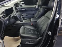Ford Edge PLUS EcoBoost 245 Two-Wheel Drive Premium Sharp Edition 7-seater - ფოტო 14