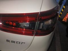 Nissan Qashqai 2.0L Smart Edition - фото 5