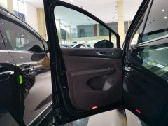 Volkswagen Viloran 330TSI Luxury Edition - фото 12