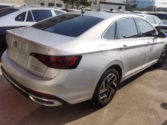 Volkswagen Jetta 300TSI Edition - ფოტო 2