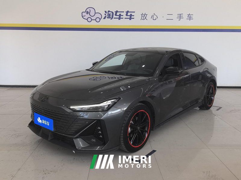 Changan UNI-V 1.5T Premium Version - car from China