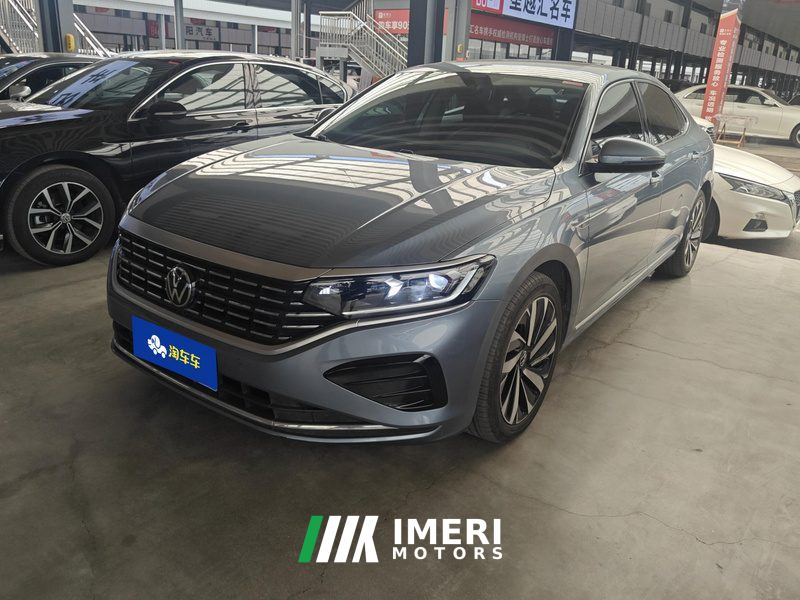 Volkswagen Passat 330TSI Elite Edition - car from China