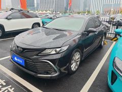 Toyota Camry 2.0G Luxury Edition - фото 1