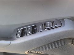 Hyundai ix35 2.0L Automatic 2WD Leading Edition GLS - фото 13