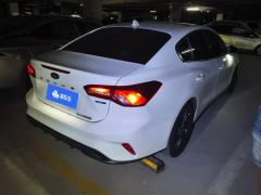 Ford Focus EcoBoost180 Edition - ფოტო 2