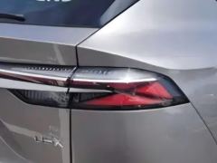 Roewe D5X DMH 1.5T 135km Flagship Edition - photo 5