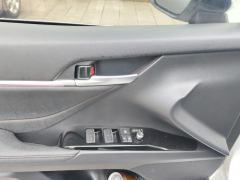 Toyota Camry 2.0G Luxury Edition - photo 13