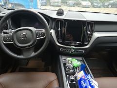 Volvo XC60 B5 AWD Smart Remote Luxury Edition - ფოტო 16