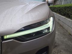 Volvo XC60 B5 AWD Smart Remote Luxury Edition - ფოტო 4