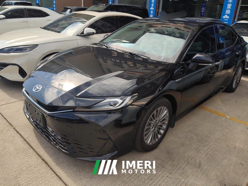 Toyota Camry Dual-Engine 2.0HG Prestige Edition