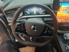 Denza D9 DM-i 970 4WD Flagship Edition - ფოტო 18