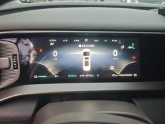 Denza D9 DM-i 970 4WD Flagship Edition - ფოტო 20
